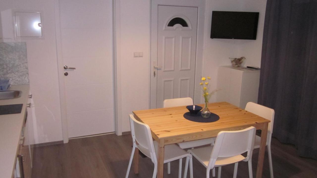 Natasa Apartments Krk Vrh  Екстер'єр фото