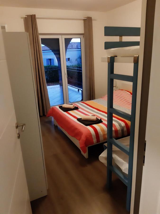Natasa Apartments Krk Vrh  Екстер'єр фото
